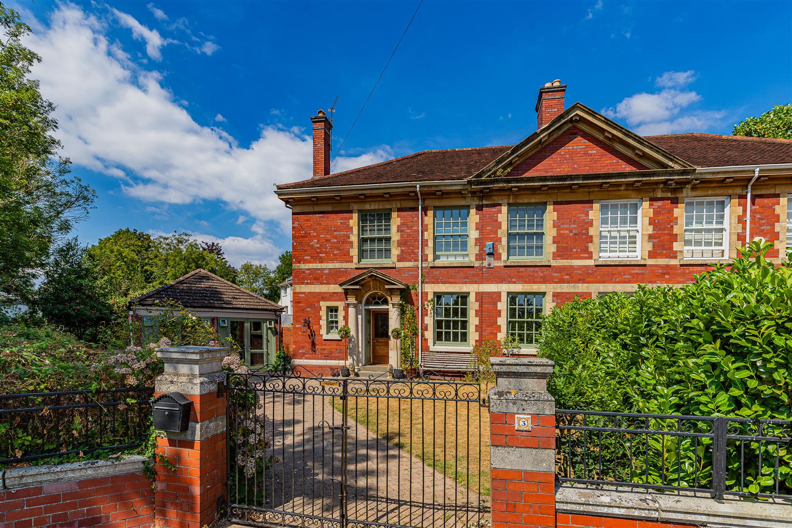 The Retreat, Penylan, Cardiff